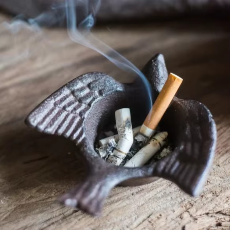 Iskandinav Tarzı Şamdan Ferfor - Vintage Collectible Ashtrays incelemesi ve fiyatı