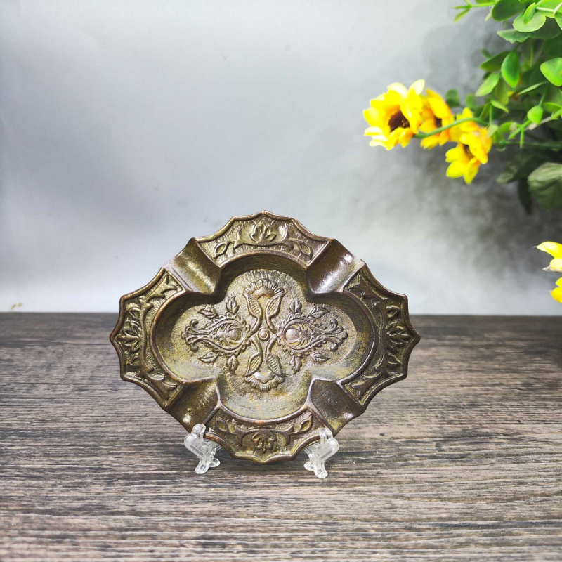 Antika koleksiyonu, vintage ka - Vintage Collectible Ashtrays incelemesi ve fiyatı