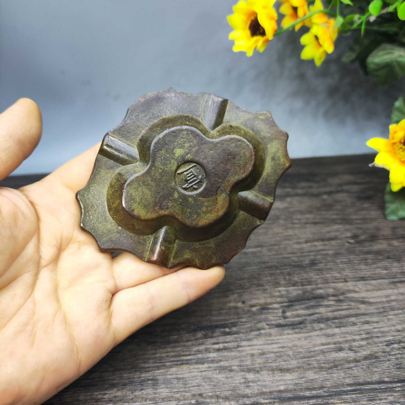 Antika koleksiyonu, vintage ka - Vintage Collectible Ashtrays incelemesi ve fiyatı